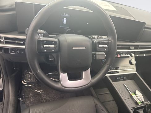 Used 2026 Hyundai Santa Fe SEL AWD/4WD image 12