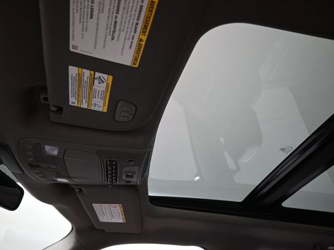 Used 2017 Ford F350 Lariat w/ Lariat Ultimate Package image 18