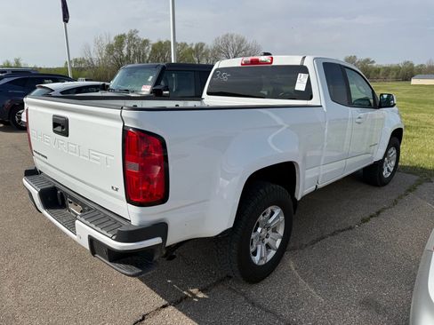 Used 2022 Chevrolet Colorado LT w/ Fleet Safety Package RWD image 5