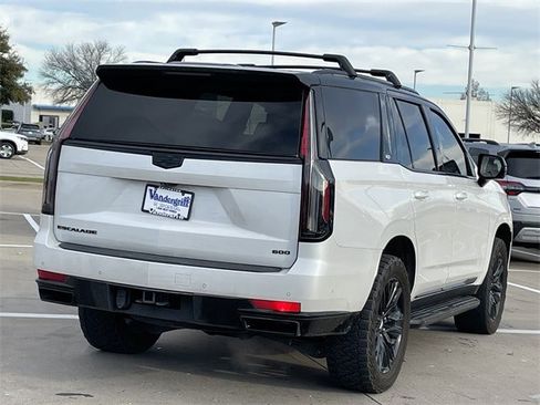 Used 2024 Cadillac Escalade Sport w/ Touring Package image 4