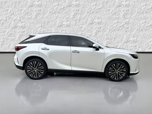 Used 2023 Lexus RX 350 Premium Plus w/ Cold Area Package FWD image 2