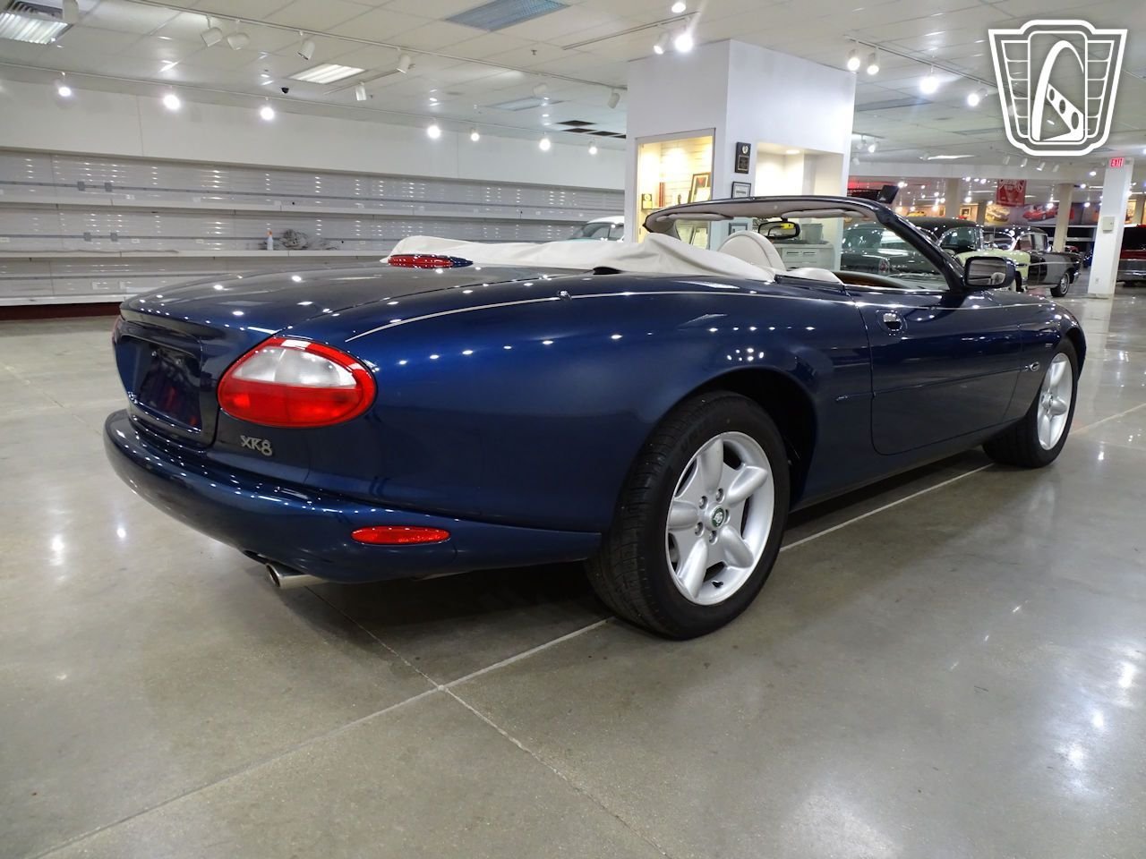 Used 1998 Jaguar XK8 Convertible RWD image 16