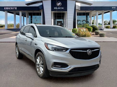 Used 2020 Buick Enclave Premium w/ Surround and Sites Package FWD image 2
