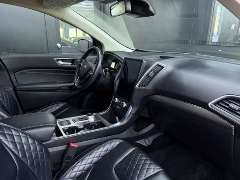 Used 2023 Ford Edge Titanium image 25