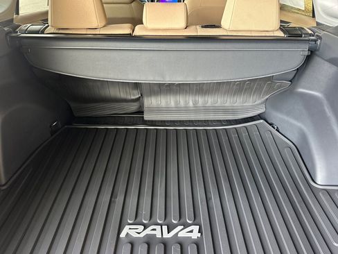 New 2025 Toyota RAV4 XLE image 18