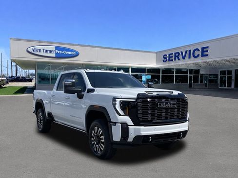 Used 2025 GMC Sierra 2500 Denali Ultimate AWD/4WD image 2
