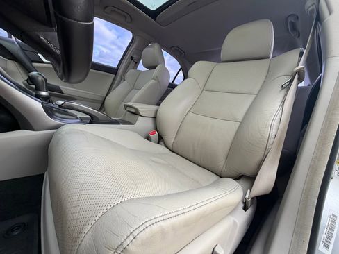 Used 2012 Acura TSX Sedan image 25