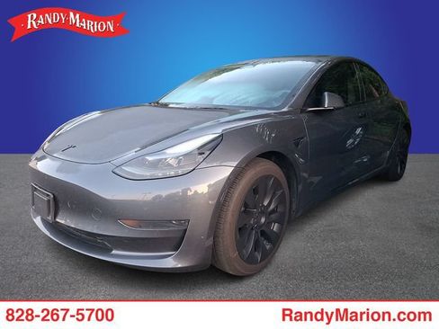 Used 2023 Tesla Model 3 Standard Range RWD image 1