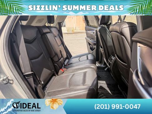 Used 2019 Cadillac XT5 Premium Luxury AWD/4WD image 19