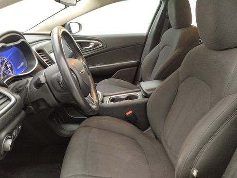 Used 2015 Chrysler 200 Limited w/ Convenience Group FWD image 17