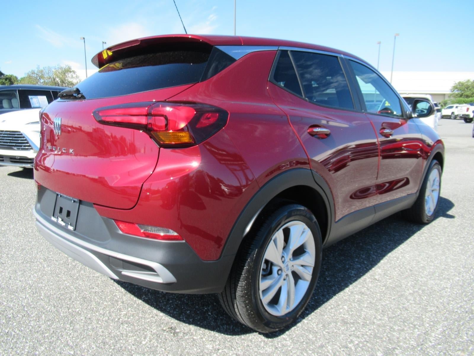Used 2024 Buick Encore GX Preferred w/ Comfort Package FWD image 7