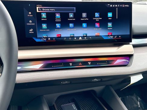 New 2027 BMW i5 xDrive40 AWD/4WD image 27