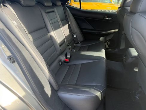Used 2015 Lexus IS 350 w/ F-Sport Package RWD image 14