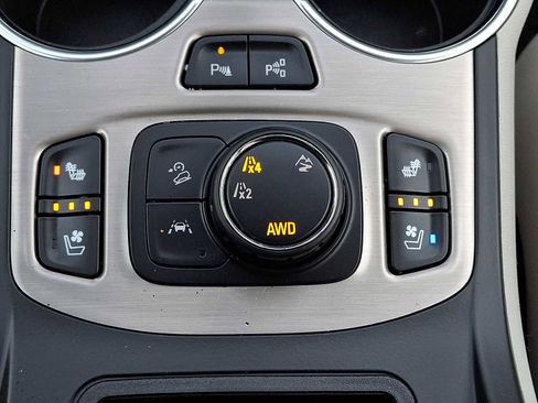 Used 2023 GMC Terrain Denali w/ Denali Premium Package image 26