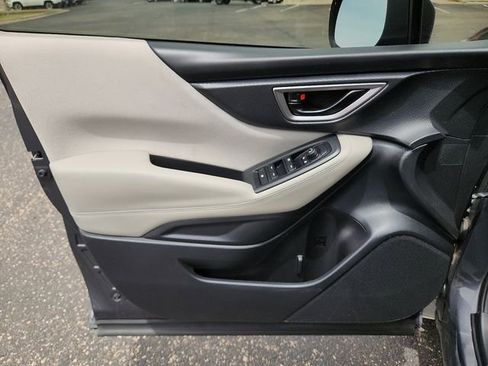 Certified 2023 Subaru Forester AWD/4WD image 13