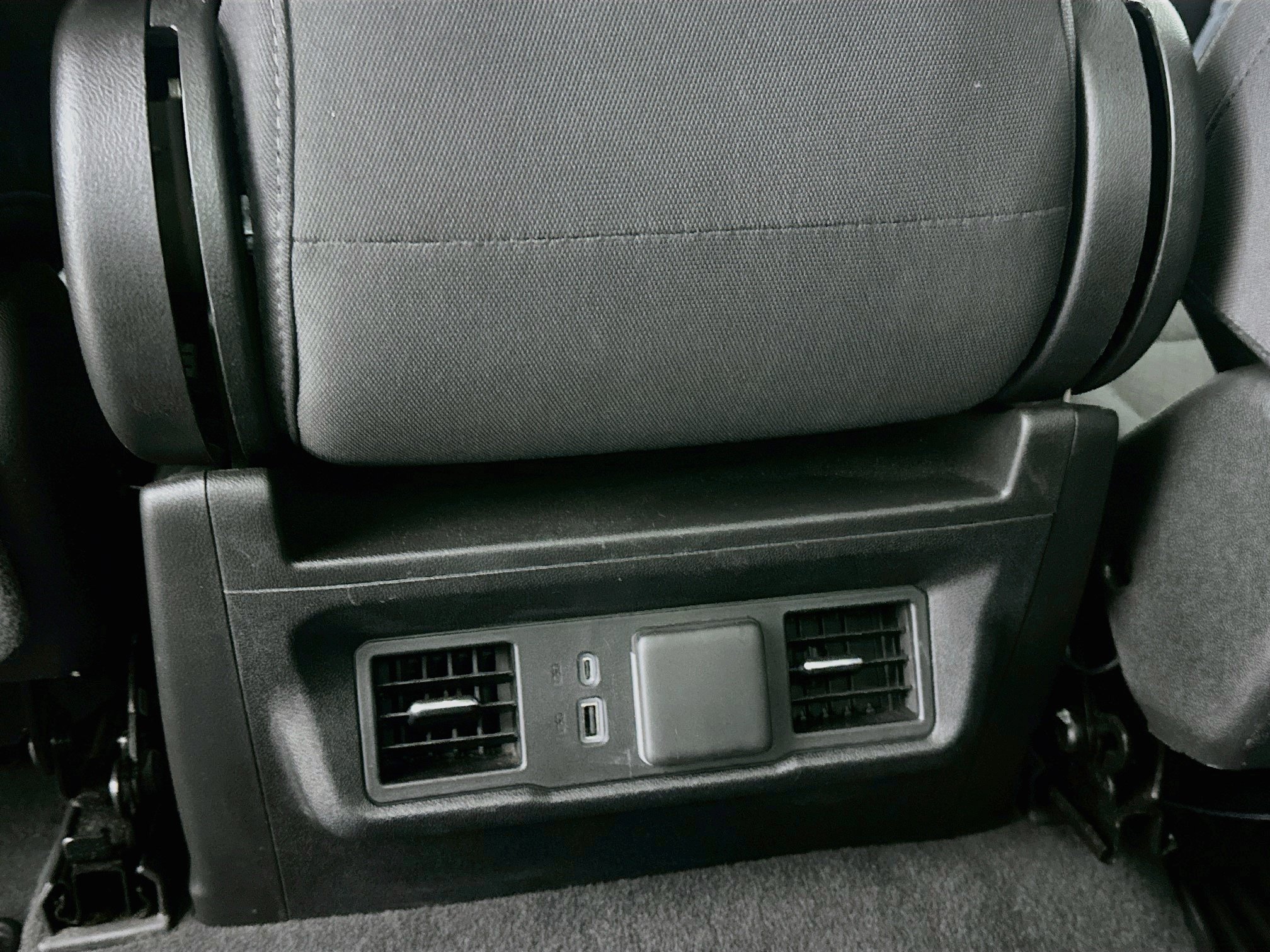 Used 2024 Chevrolet Silverado 1500 LT AWD/4WD image 26