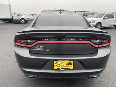 Used 2018 Dodge Charger GT image 7