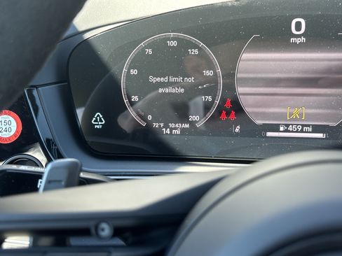 New 2026 Porsche Cayenne GTS AWD/4WD image 9
