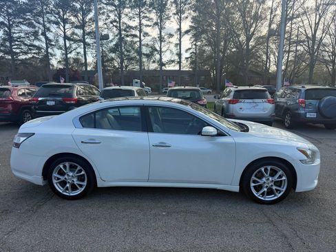 Used 2014 Nissan Maxima 3.5 SV w/ Premium Package image 11