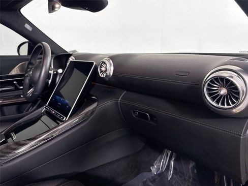 Used 2022 Mercedes-Benz SL 55 AMG 4MATIC image 49