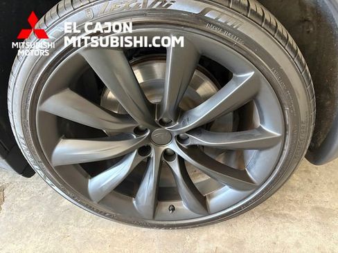 Used 2021 Tesla Model X Long Range AWD/4WD image 7