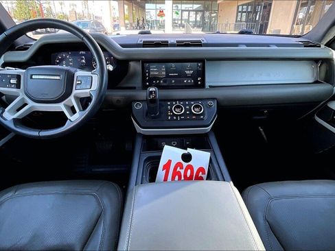 Used 2020 Land Rover Defender 110 HSE image 11