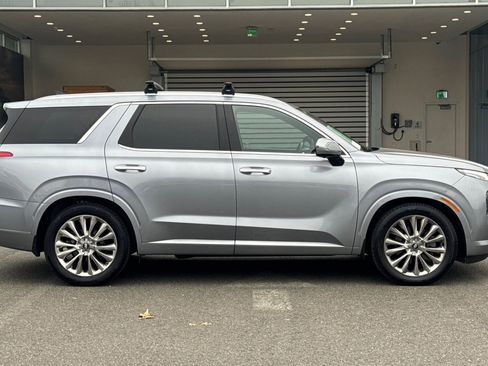 Used 2020 Hyundai Palisade Limited image 7