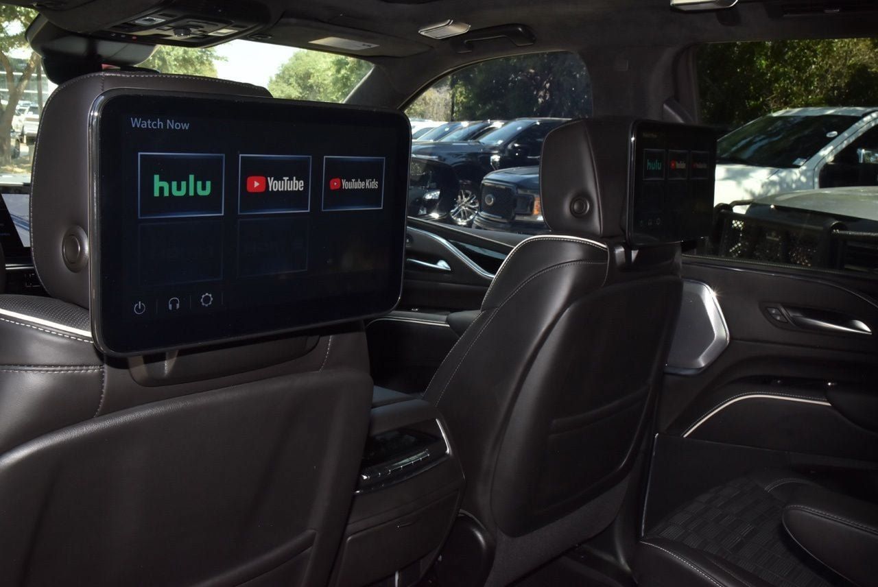 Used 2023 Cadillac Escalade V w/ LPO, ONYX Package AWD/4WD image 19