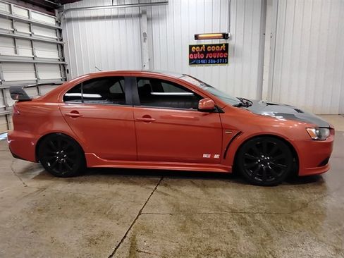 Used 2011 Mitsubishi Lancer GTS image 2