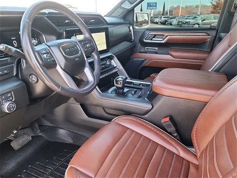 Used 2023 GMC Sierra 1500 Denali Ultimate image 16