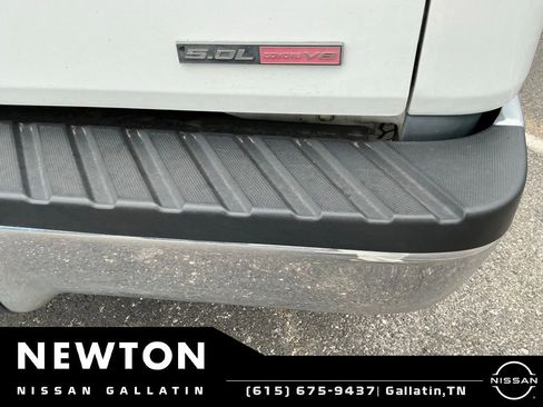 Used 2012 Ford F150 XLT w/ XLT Chrome Pkg AWD/4WD image 3