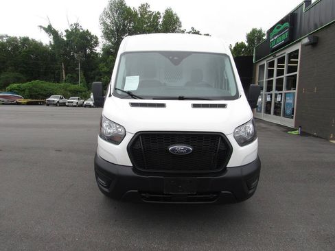 Used 2024 Ford Transit 250 148 Medium Roof w/ Load Area Protection Package RWD image 9