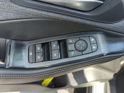 Certified 2023 Nissan Rogue SV AWD/4WD image 33
