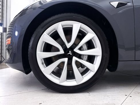 Used 2018 Tesla Model 3 Long Range RWD image 14