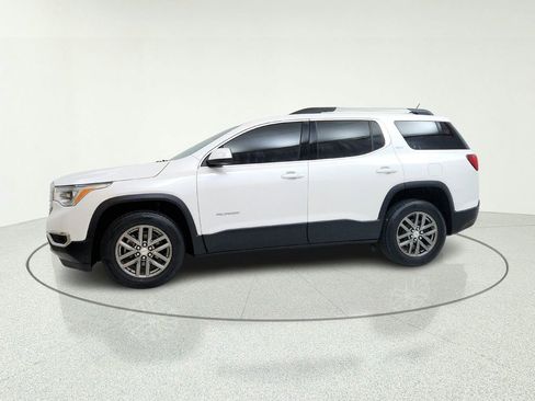 Used 2017 GMC Acadia SLT FWD image 4