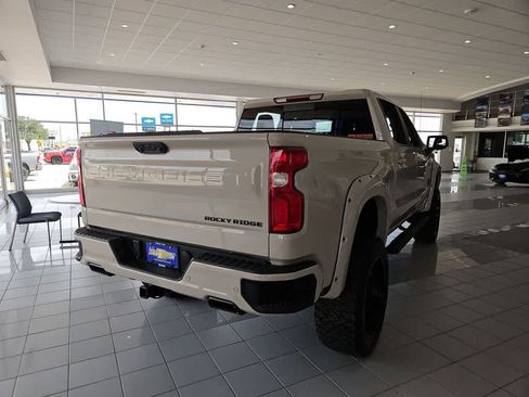 New 2026 Chevrolet Silverado 1500 RST AWD/4WD image 7
