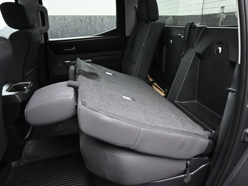 Used 2022 Toyota Tundra SR5 w/ SR5 Convenience Package image 41