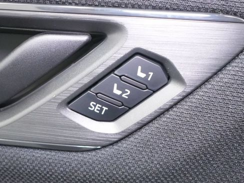 New 2026 Subaru Outback Limited XT AWD/4WD image 16