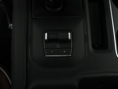 New 2026 GMC Sierra 1500 Denali Ultimate image 9