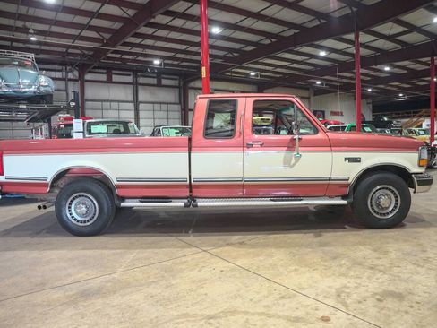 Used 1994 Ford F250 XLT RWD image 10