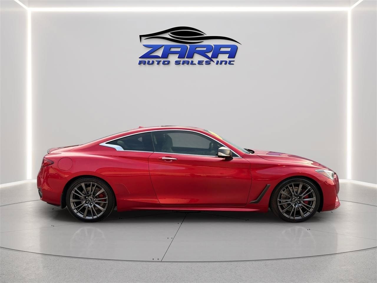 Used 2017 INFINITI Q60 Red Sport 400 RWD image 8