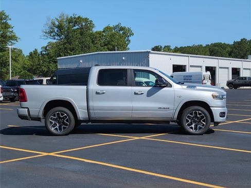New 2026 RAM 1500 Laramie w/ Laramie Southwest Edition AWD/4WD image 7