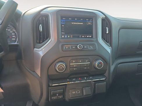 Used 2022 Chevrolet Silverado 1500 Custom w/ Safety Confidence Package AWD/4WD image 5