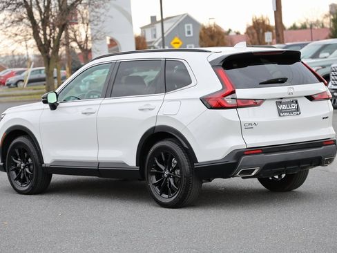 Used 2025 Honda CR-V Sport image 4
