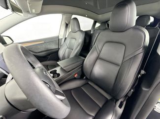 Used 2024 Tesla Model Y Long Range video 3