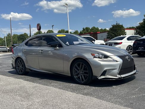 Used 2016 Lexus IS 200t w/ F Sport Package RWD image 2