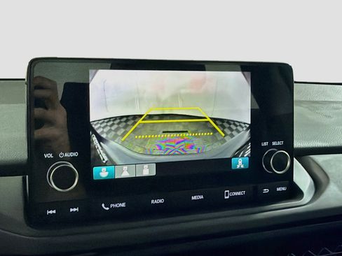 Used 2024 Honda Accord EX image 21
