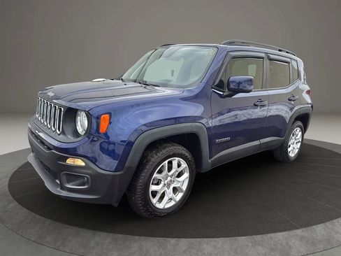 Used 2018 Jeep Renegade Latitude w/ Popular Equipment Group image 1