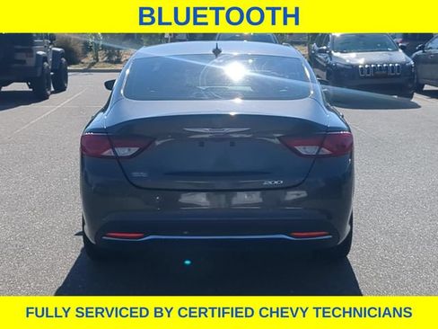 Used 2016 Chrysler 200 Limited FWD image 7