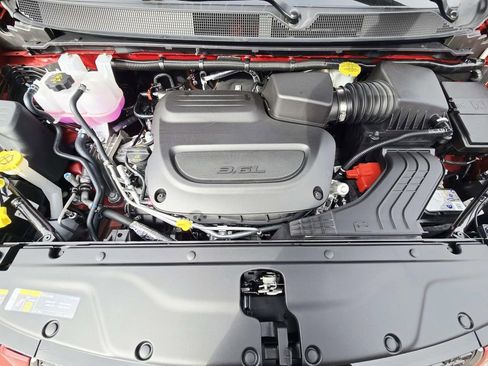 New 2026 Chrysler Pacifica Select FWD image 9